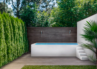 Mini piscina en terraza de adosado